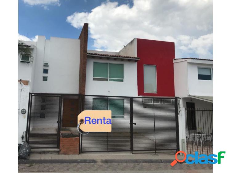 Casa en Renta Milenio III, Querétaro $12,800.00
