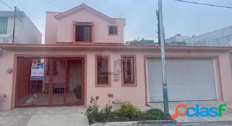 Casa en condominio en venta en Fuentes de Anáhuac, San