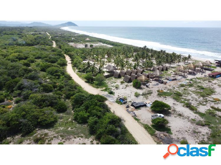 Chacahua / 5040 m2 / Frente de Playa