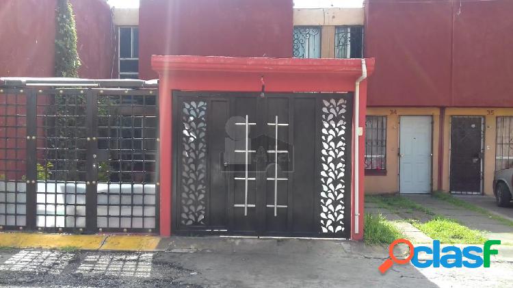 Casa en condominio en venta en Los Héroes Ecatepec Sección