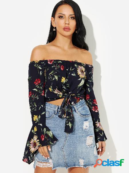 Blusa de la moda de las mangas acampanadas fuera del hombro