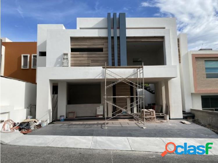 RESIDENCIA EN PREVENTA FRACCIONAMIENTO PUNTA ALBA MORELIA