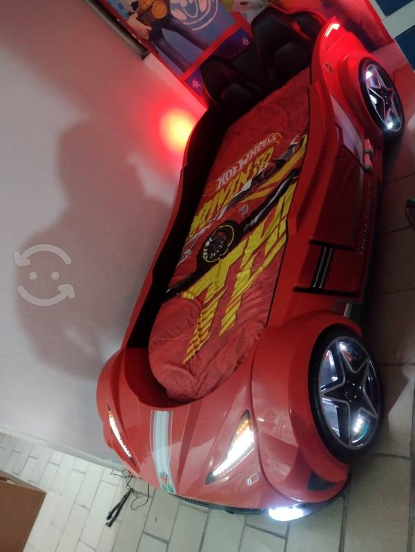 preciosa cama coche cilek GTS Roja