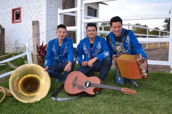 Los Tres Amigos