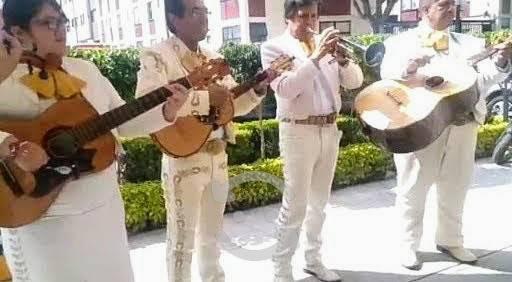 mariachi fiesta