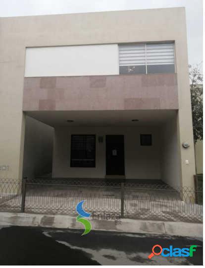 Casa en venta en Dominio Cumbres en García, Monterrey