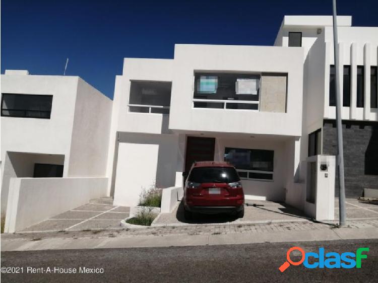 Punta Esmeralda nueva casa en VENTA de 176 mts2 RAHQRO