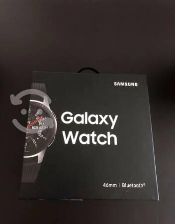 Reloj Samsung Galaxy Watch 3 como nuevo