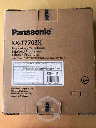 Teléfono Analógico Panasonic Color Negro