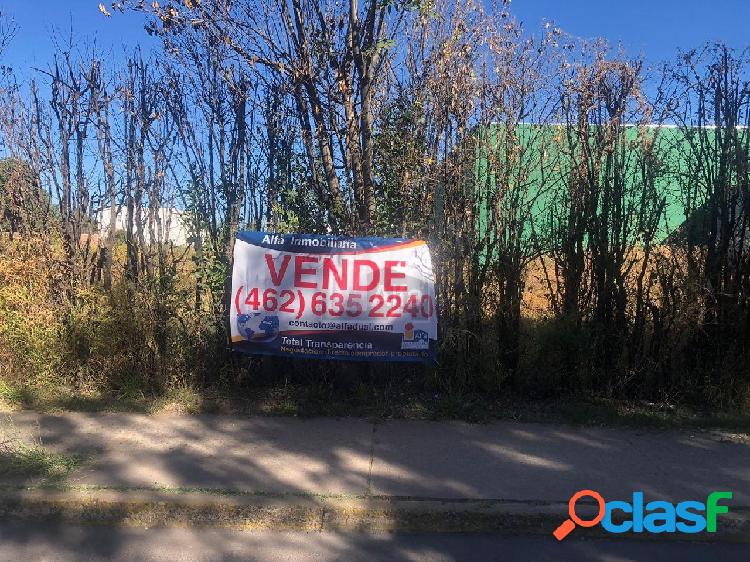 Terreno comercial en venta en Vasco de Quiroga, Irapuato,