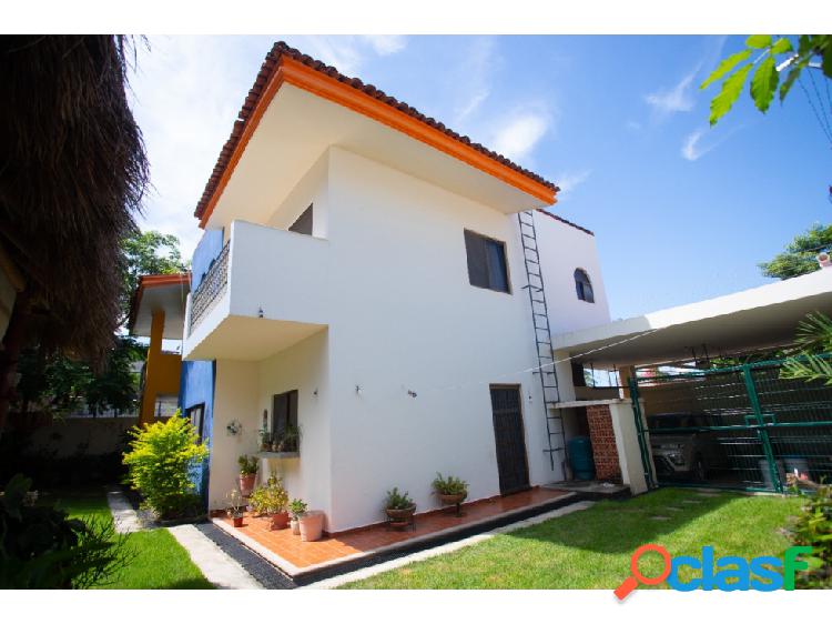 Spacious house for sale in an excellent area in Puerto