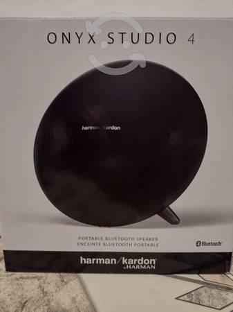 Bocina Harman kardon onyx studio 4