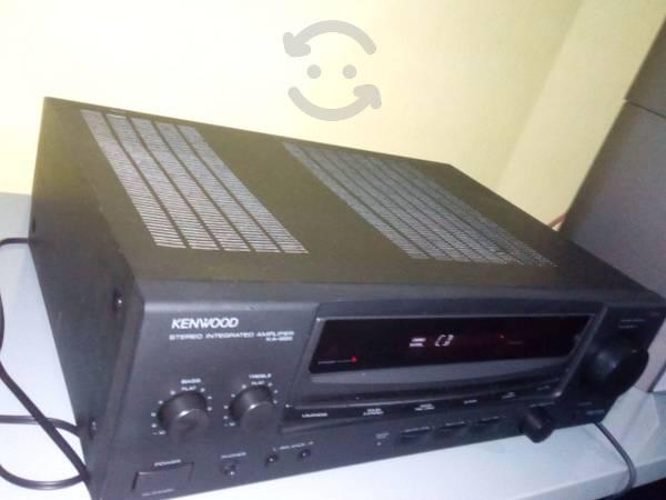 Kenwoodk Stereo Integrated amplifier KA-896.