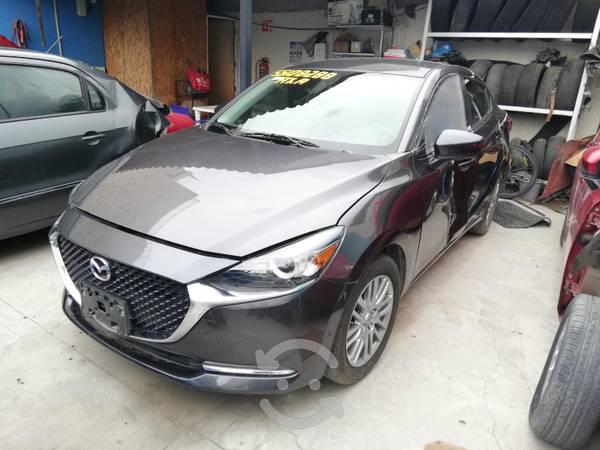 Mazda 2 2020 Para Reparar