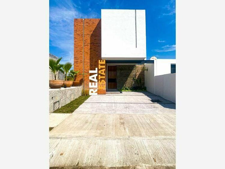 Casa en Venta en Punta Norte Residencial Colima nueva con