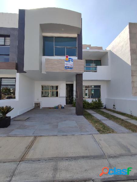 Casa en condominio en venta en La Herradura, Pachuca de