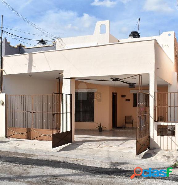 Casa en venta en Residencial Pensiones, Mérida Yucatán.