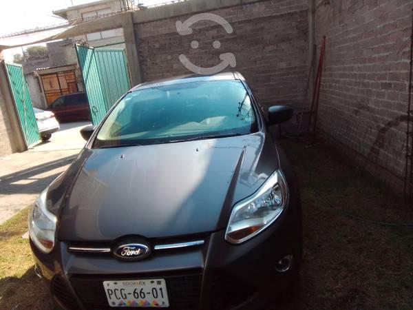 Ford Focus S 2013