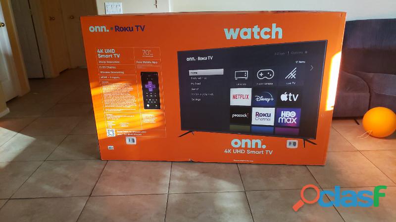 Smart TV 70" con Roku integrado