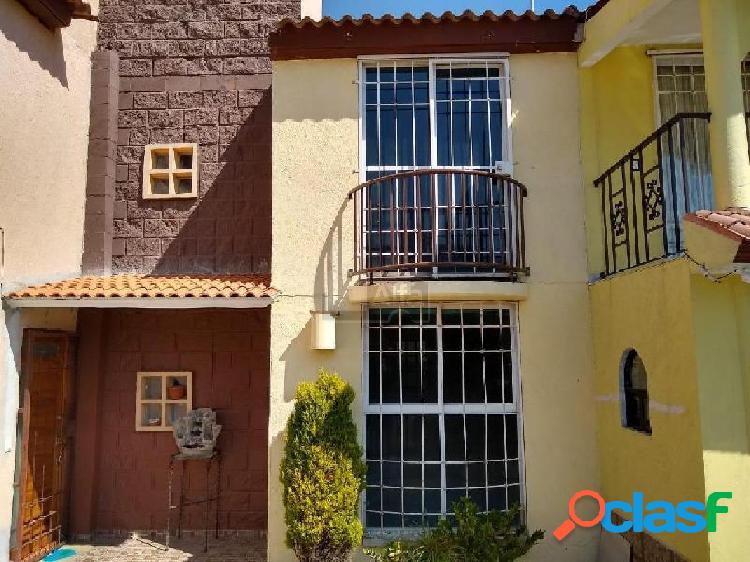 Casa en condominio en venta en La Bomba, Lerma, México