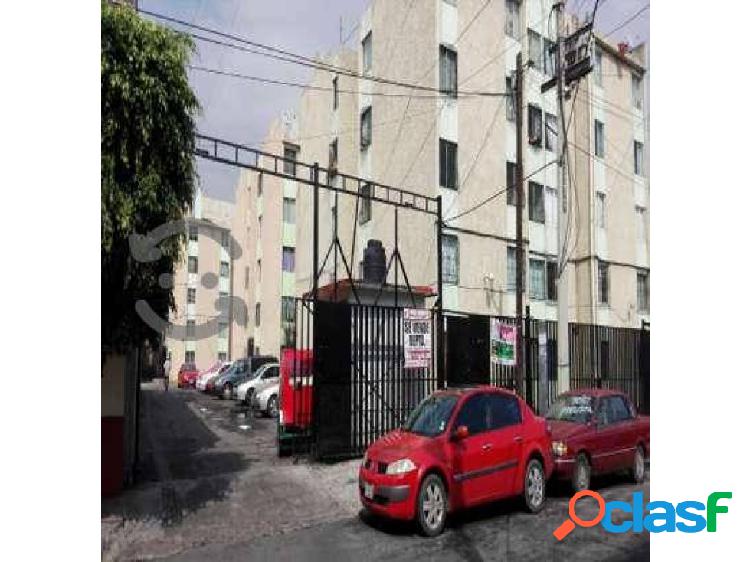 Depto. en condominio en venta por Gustavo A.M.