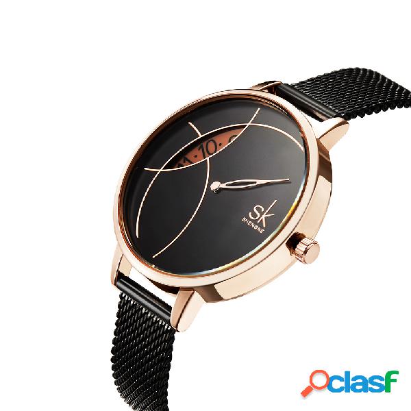 Forma creativa para los ojos Mujer Reloj giratorio Hora