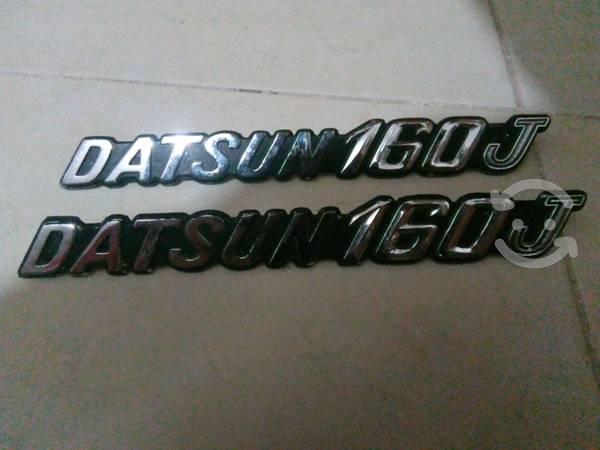 Emblemas Datsun 160J Metalicos