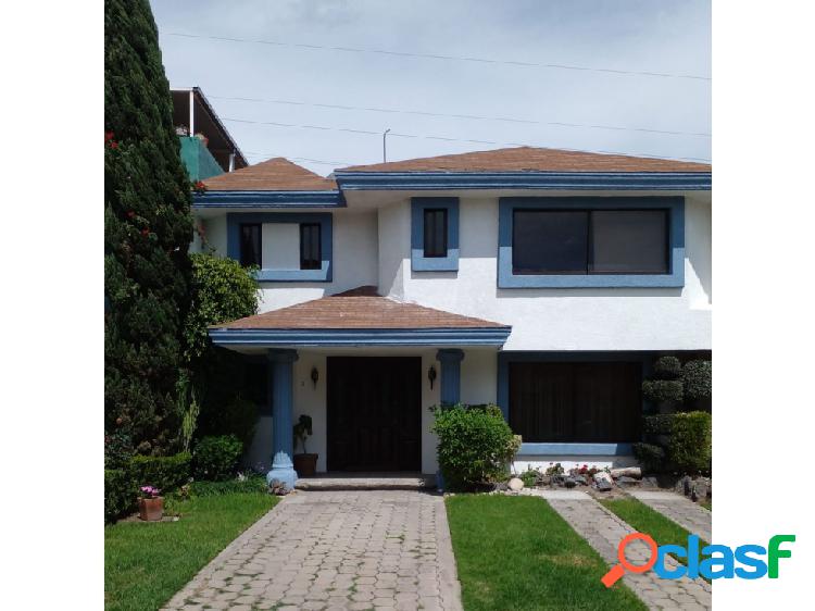 GRAN OPORTUNIDAD!! CASA CON PRECIO E UBICACION EXCELENTE!
