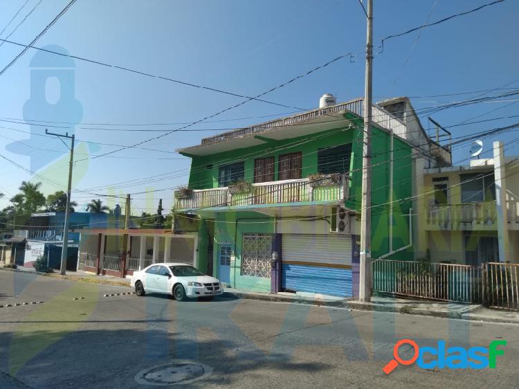 Venta casa con local comercial Anahuac Poza Rica Veracruz,