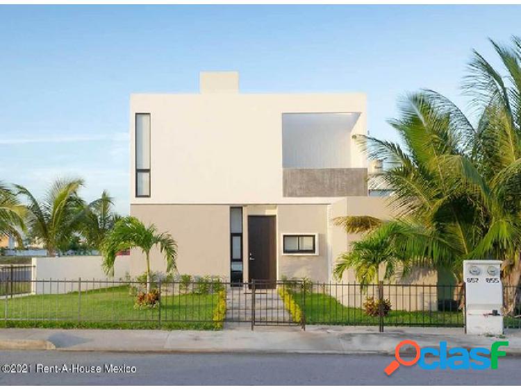 Casa en venta Merida MC 22-1293