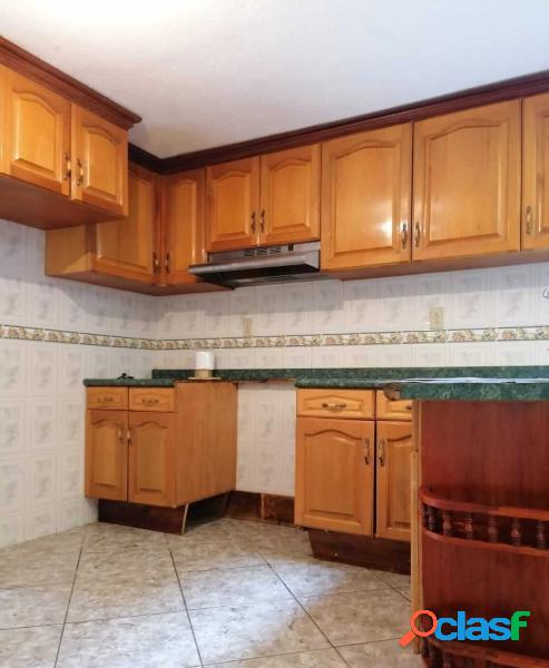 CASA VENTA CONJUNTO HABITACIONAL URB