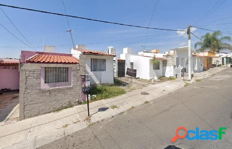 Casa sola en venta en Jardines de Santiago, Querétaro,