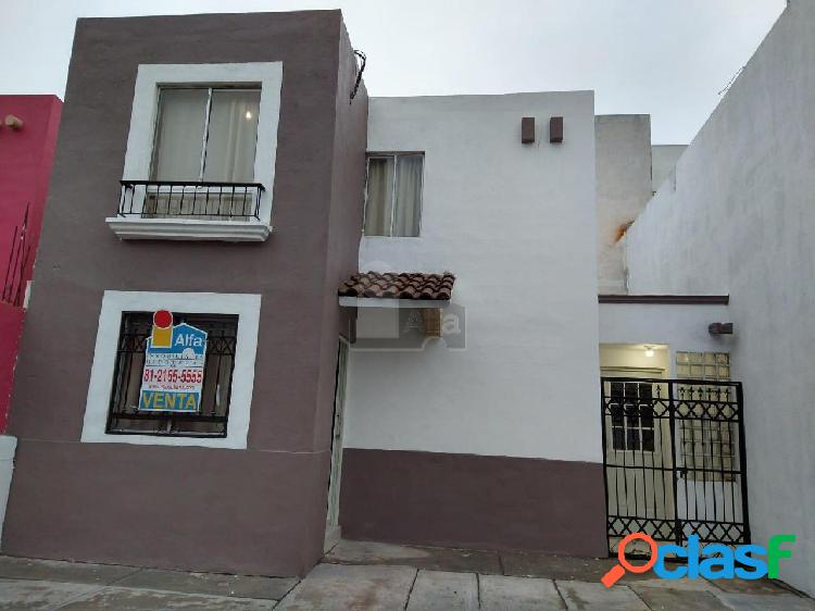 Casa en condominio en venta en Mitras Poniente, García,