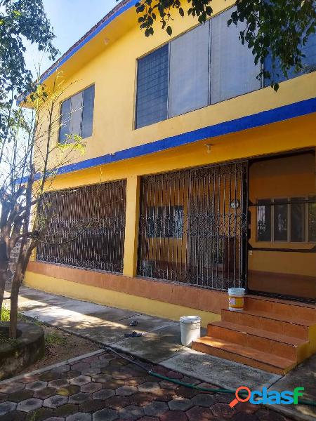Casa con terreno de gran extensión en Oaxtepec