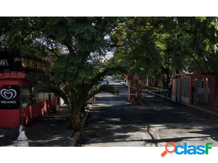 BONITA CASA EN COYOACAN