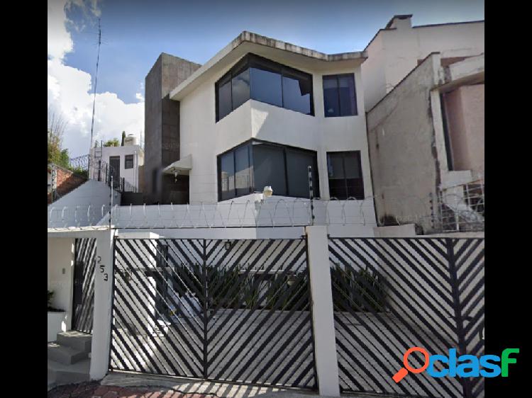 CASA EN VENTA EN FRACC MAYORAZGOS DEL BOSQUE ADTRLV295