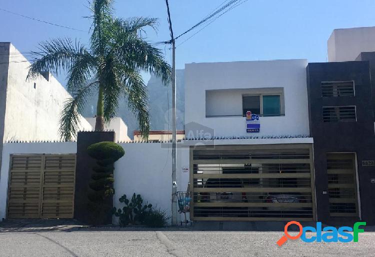 Casa sola en venta en Cumbres Santa Clara, Monterrey, Nuevo