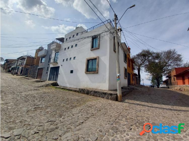 Casa céntrica en venta amueblada en Pátzcuaro