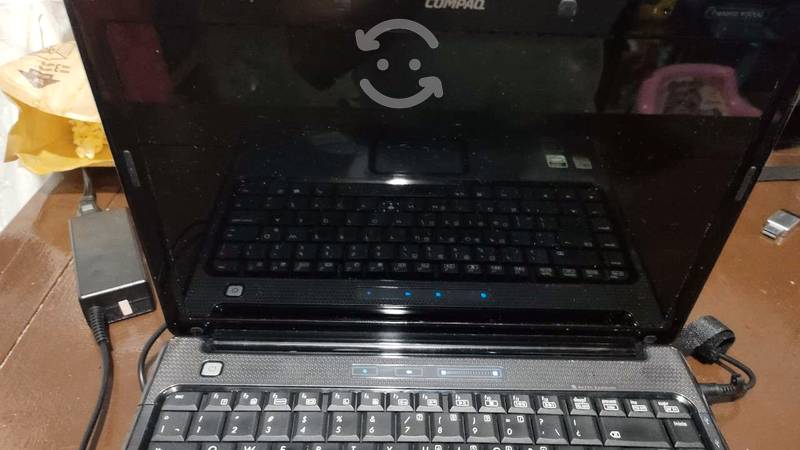 Laptop Compaq V