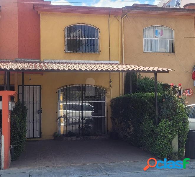Casa en condominio en renta en Paseos del Valle, Toluca,