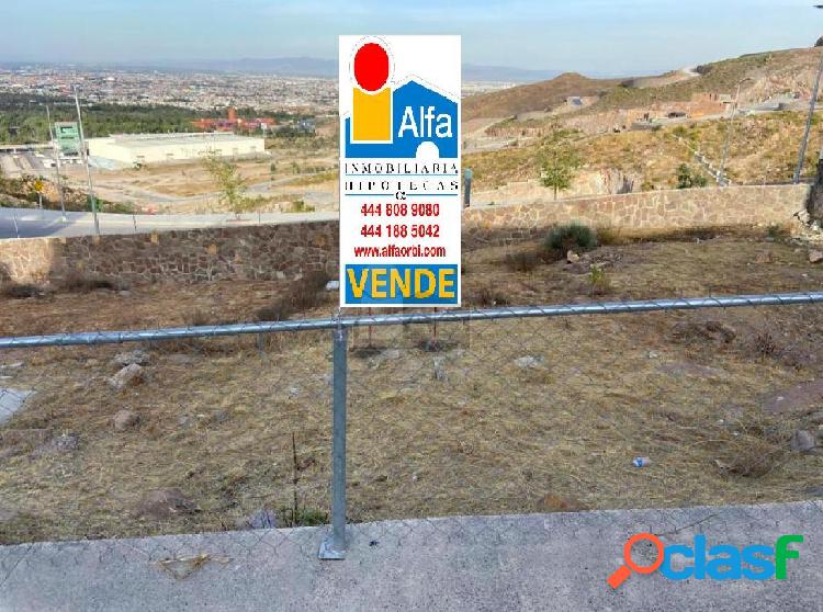 Terreno habitacional en venta en Lomas del Pedregal, San