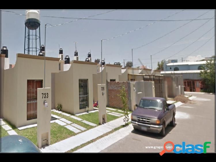 REMATO LINDA CASA EN RESIDENCIAL FLORESTA, IRAPUATO