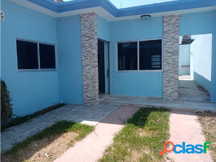 CASA EN VENTA CENTRICA