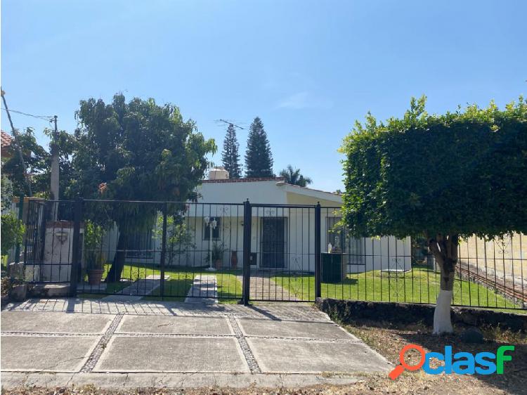 CASA EN VENTA EN FRAMBOYANES, YAUTEPEC