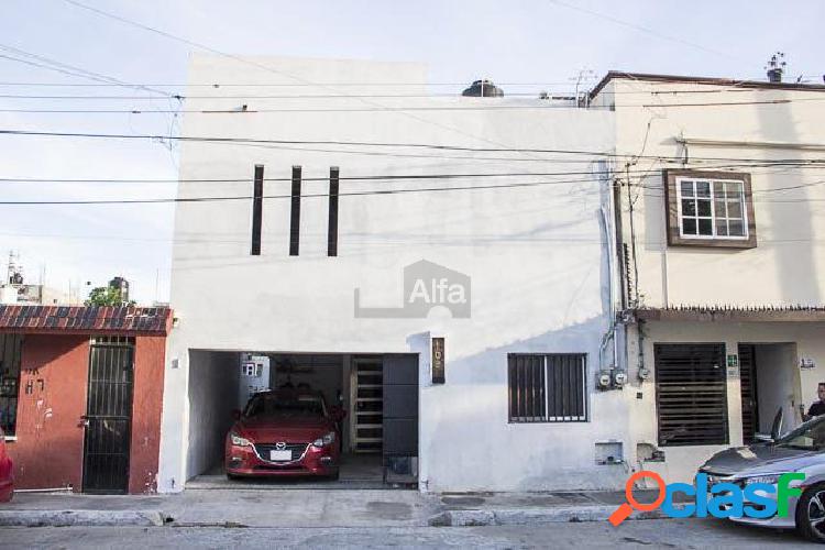 Casa sola en renta en Camaroneros, Carmen, Campeche