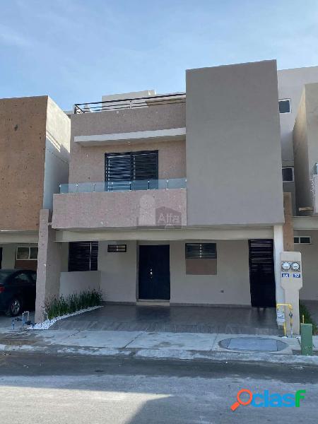 Casa sola en renta en Cumbres Dominio, García, Nuevo León