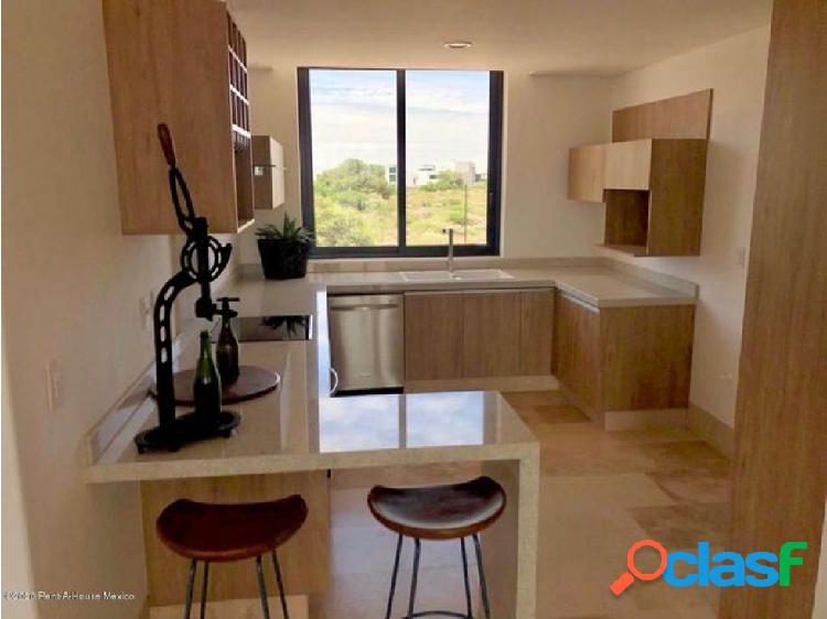 En venta departamento pent garden en juriquilla con hermosas