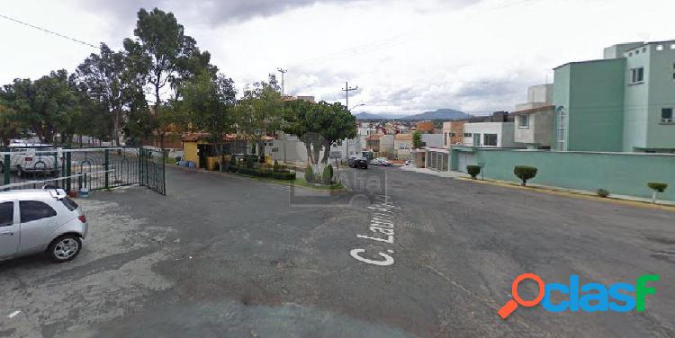Casa sola en venta en Jardines Bellavista, Tlalnepantla de