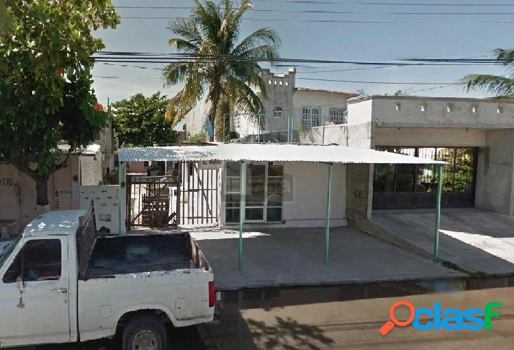 Terreno habitacional en venta en Justo Sierra, Carmen,