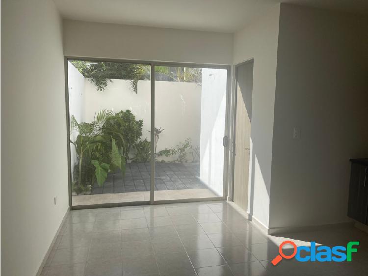 Casa en renta en fracc Altozano, Villahermosa